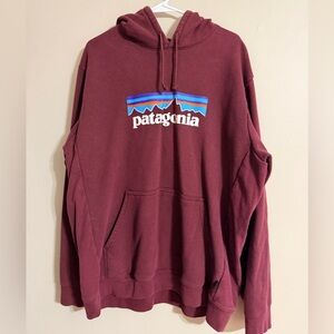 Patagonia Men's Maroon Hoodie Size XXL
